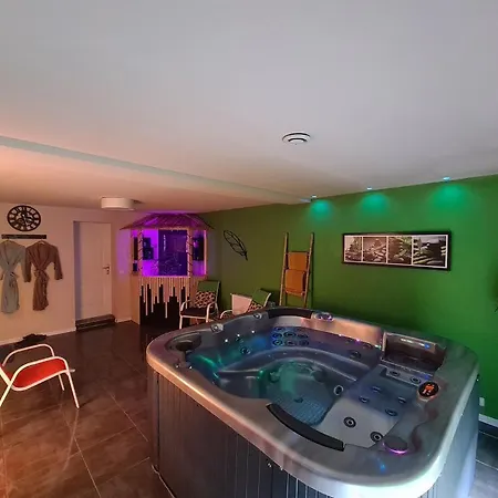 Le Cocon - Gite Spa Et Sauna Privatif En Centre Alsace * Saint-Maurice (Bas-Rhin)